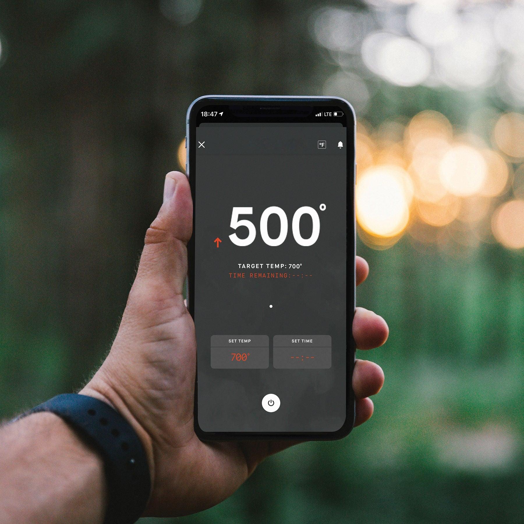 Masterbuilt 800 BBQ with Pizza Oven Attachment